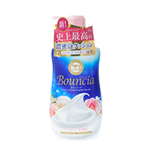 日本COW 牛乳石碱浓密泡沫沐浴露（500ml）牛奶花香味